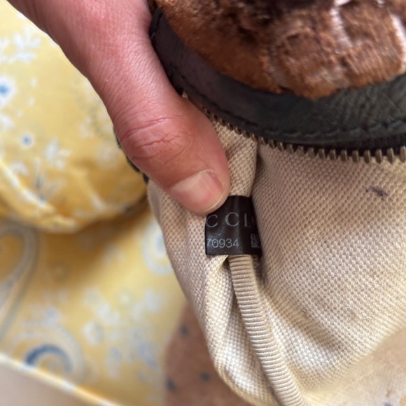 Gucci GG Monogram Velvet Belt Bag - Picture 9 of 10